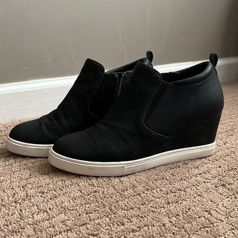 SUSINA Wedge sneakers size 9.5